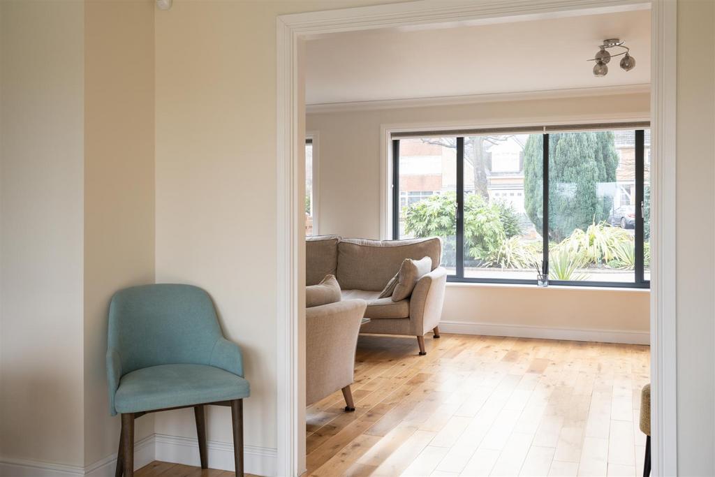 64 Woodlea Drive 40.jpg