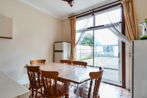 8 Cedar Road, London, NW2 6SR