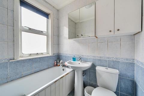 8 Cedar Road, London, NW2 6SR