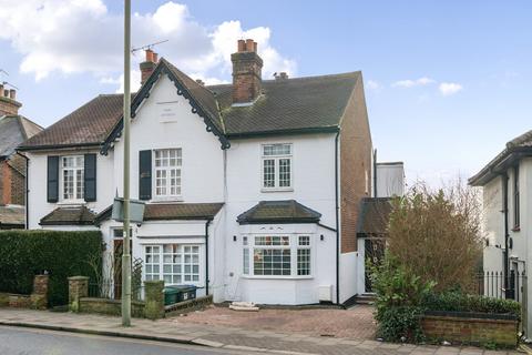 4 bedroom end of terrace house for sale, Wood Street, Barnet, EN5