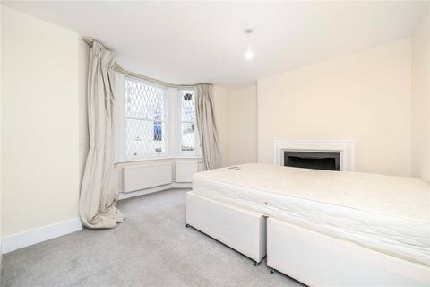 2 bedroom maisonette to rent, London W6