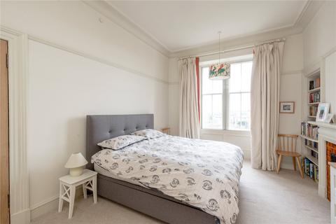 90 Craiglea Drive, Edinburgh, EH10 5PH