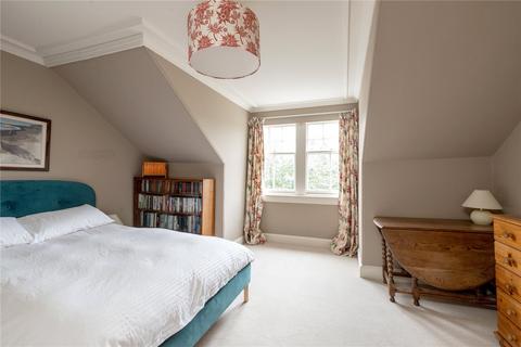 90 Craiglea Drive, Edinburgh, EH10 5PH