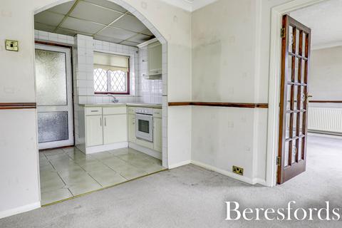 28 Cornwall Road, Pilgrims Hatch, Brentwood, CM15 9LX