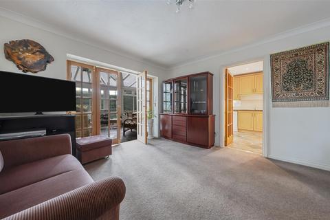 1 Ash Copse, Bricket Wood, St Albans, AL2 3YA