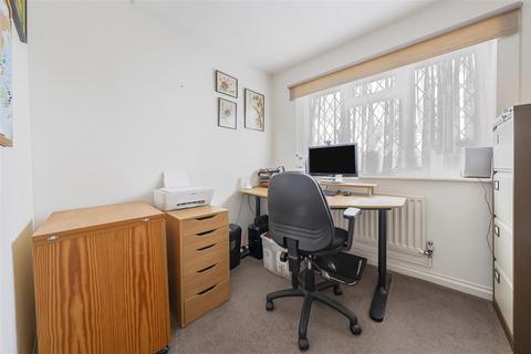 1 Ash Copse, Bricket Wood, St Albans, AL2 3YA