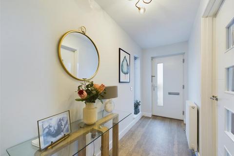 66 Douglas Davidson Drive, Rattray, Blairgowrie, PH10 7FH