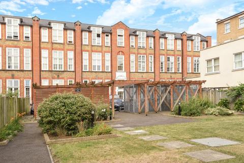 1 bedroom flat for sale, Tollington Road, Holloway