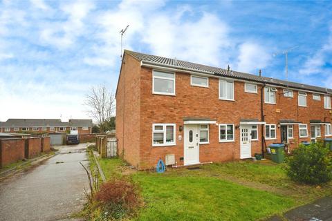 2 bedroom end of terrace house for sale, Roberts Drive, Buckinghamshire HP19