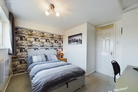 undefined, Bowmont Drive, Aylesbury, Buckinghamshire