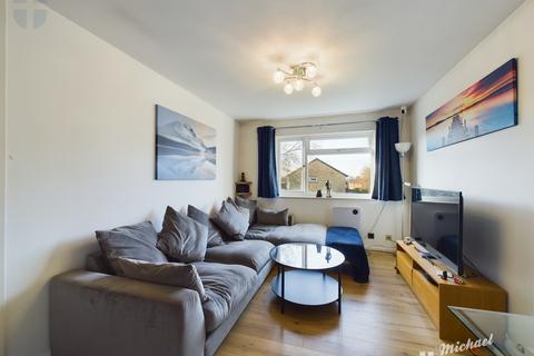 undefined, Bowmont Drive, Aylesbury, Buckinghamshire
