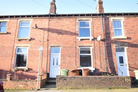 2 bedroom terraced house to rent, Cooperative Street, Horbury WF4