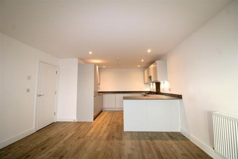 2 bedroom flat for sale, Newlands Place, Eastbourne Road, Seaford