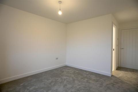 2 bedroom flat for sale, Newlands Place, Eastbourne Road, Seaford