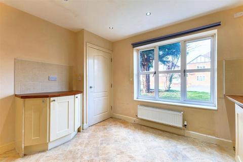 4 bedroom detached house for sale, New Road, Evesham WR11