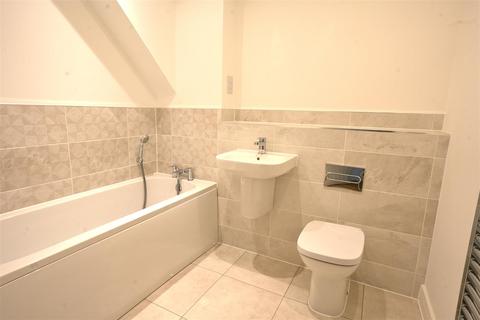 2 bedroom flat for sale, 3 Newlands Place, Seaford