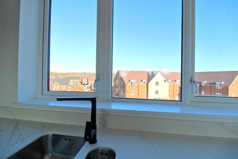 2 bedroom flat for sale, 3 Newlands Place, Seaford