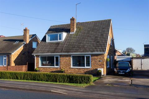 3 bedroom detached house for sale, Usher Lane, Haxby, York