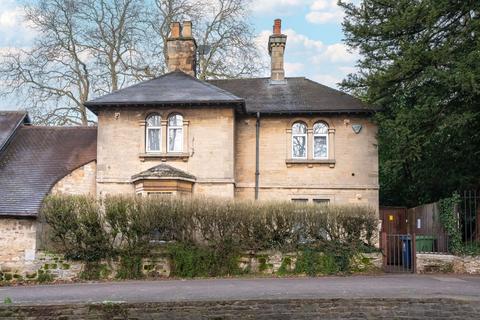 4 bedroom house for sale, Headington Road, Headington, OX3