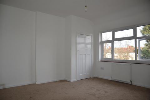 1 bedroom flat to rent, Oval Road South, Dagenham, , RM10 9DP