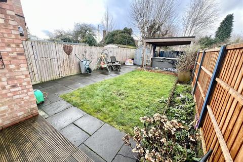 3 Endsleigh Grove, Birmingham, B28 8NU