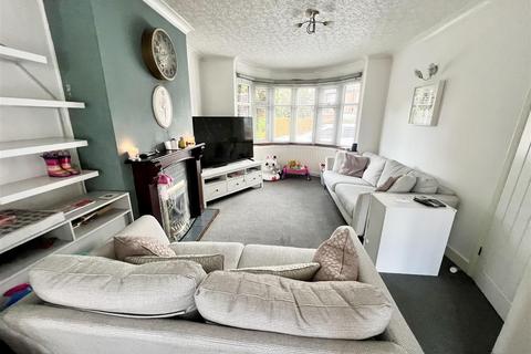 3 Endsleigh Grove, Birmingham, B28 8NU