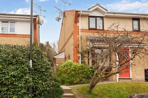 1 bedroom end of terrace house for sale, Lyon Close, Crawley RH10