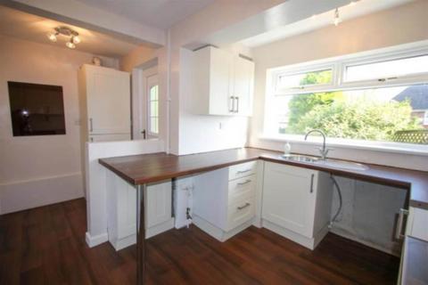 2 bedroom semi-detached house to rent, Grenfell Square, Sunderland SR4