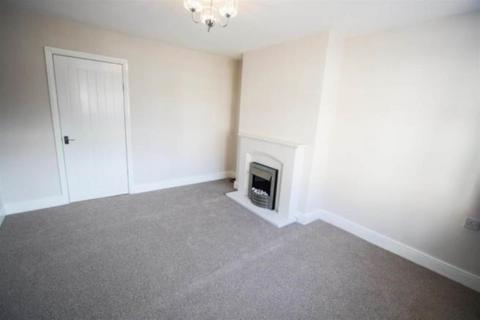 2 bedroom semi-detached house to rent, Grenfell Square, Sunderland SR4