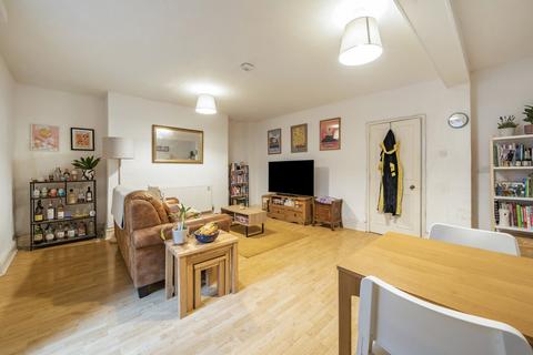 2 bedroom apartment for sale, Hewlett Road, Cheltenham, Gloucestershire, GL52