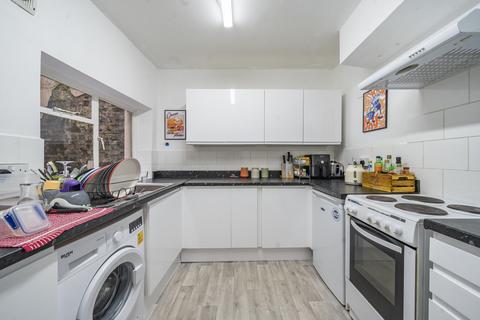 undefined, Hewlett Road, Cheltenham, Gloucestershire, GL52