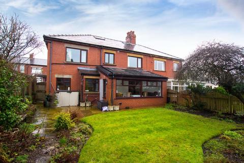 5 bedroom semi-detached house for sale, Hillcrest Road, Cherry Tree