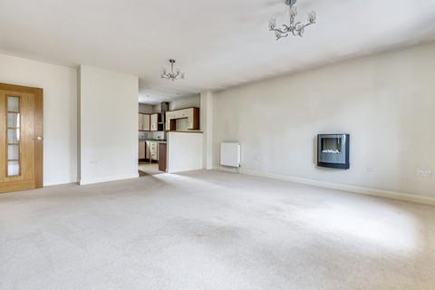 2 bedroom flat for sale, Chilbolton Avenue, Winchester, Hampshire, SO22