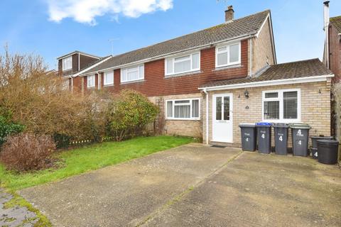 4 bedroom semi-detached house for sale, Longfield Close, Durrington, SP4 8BZ