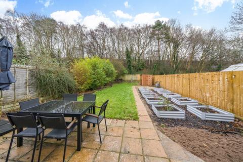 7 Barn Close, Birmingham, B30 3AD