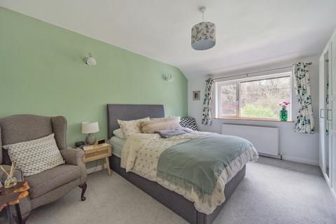7 Barn Close, Birmingham, B30 3AD