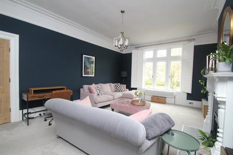 2 bedroom apartment for sale, Flat 2, 15 Park Drive, Harrogate, HG2