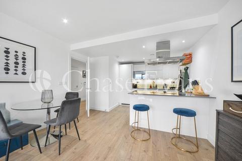 1 bedroom flat for sale, Duesbury House, Bow Garden Square, St. Paul's Way, Bow, London, E3