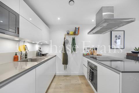 1 bedroom flat for sale, Duesbury House, Bow Garden Square, St. Paul's Way, Bow, London, E3