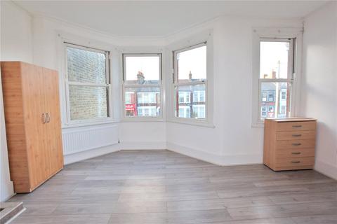 3 bedroom terraced house for sale, Westbury Avenue, London, N22