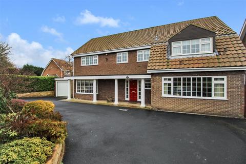 5 bedroom detached house for sale, Mill Hill Lane, Northallerton DL6