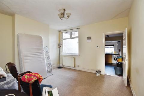 2 bedroom terraced house for sale, Earle Street, Crewe