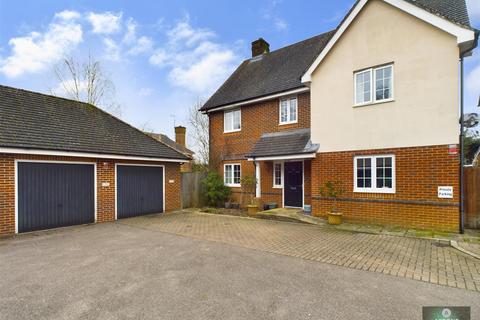 5 bedroom detached house for sale, Barn Close, Pound Hill RH10