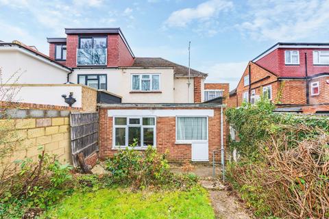 4 bedroom semi-detached house for sale, London N14