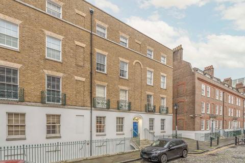 2 bedroom flat to rent, Folgate Street, London E1