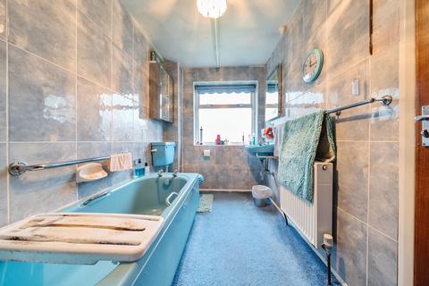 36 Ickenham Road, Ruislip, HA4 7BX