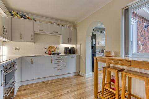 3 bedroom detached house for sale, 19 HARP CHASE, TAUNTON