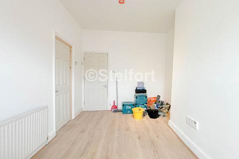 1 bedroom flat to rent, Junction Road, London, N19