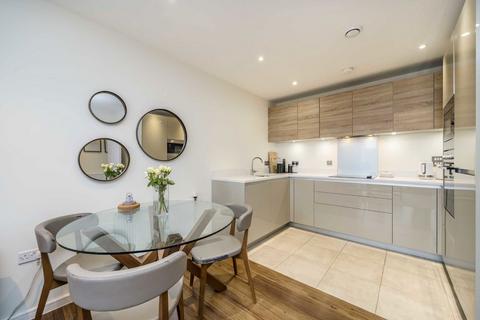 1 bedroom flat for sale, Stanley Road, London W3