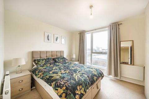 1 bedroom flat for sale, Stanley Road, London W3